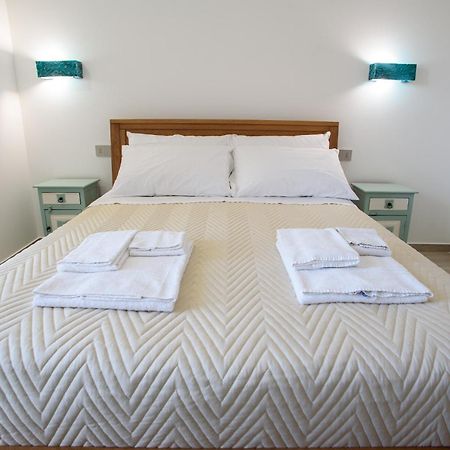 Central Station Apartments - Fanale Rentals Палермо Стая снимка