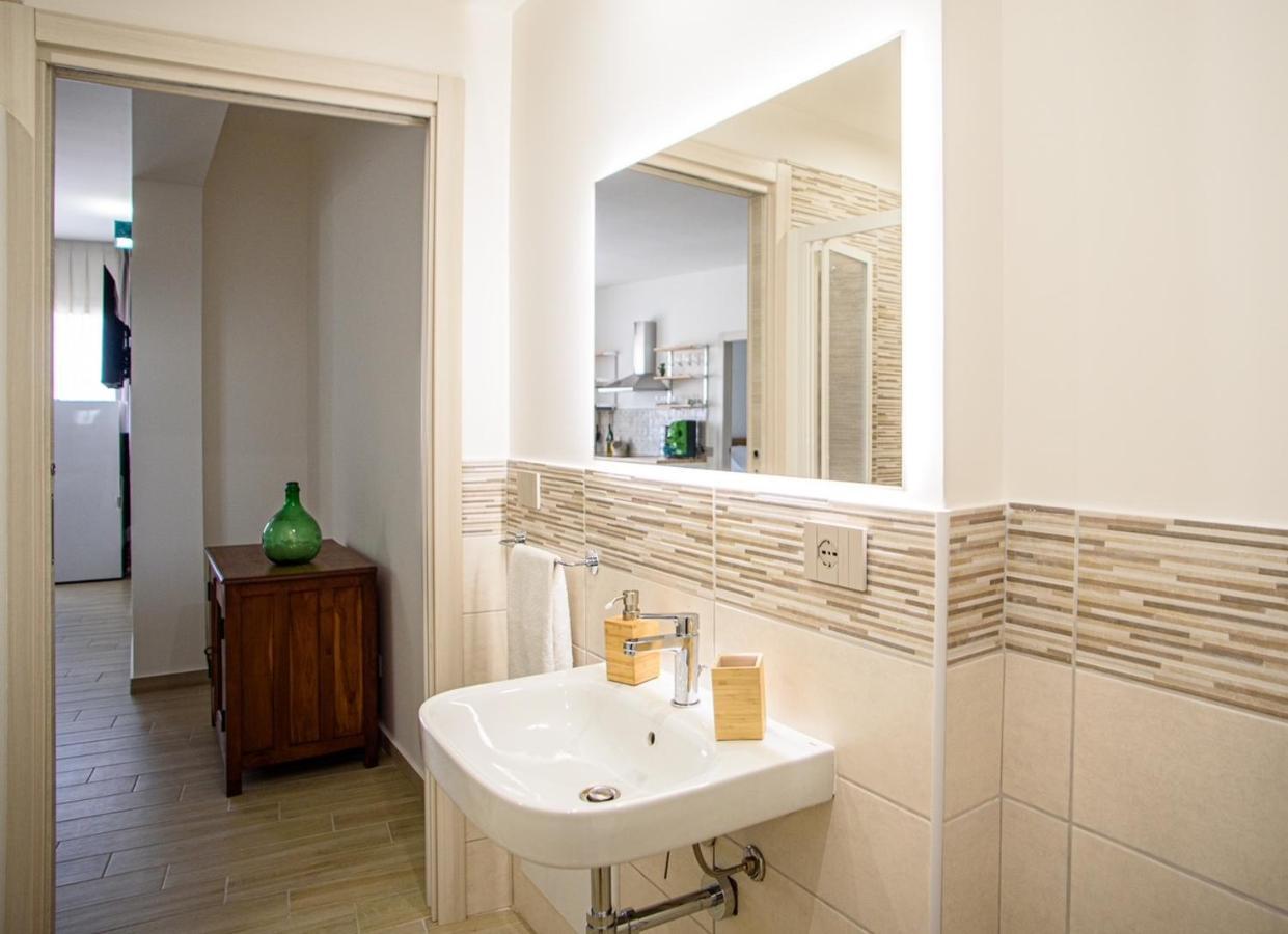 Central Station Apartments - Fanale Rentals Палермо Екстериор снимка